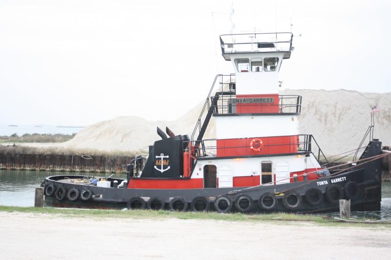 Tug Tonya Garrett
